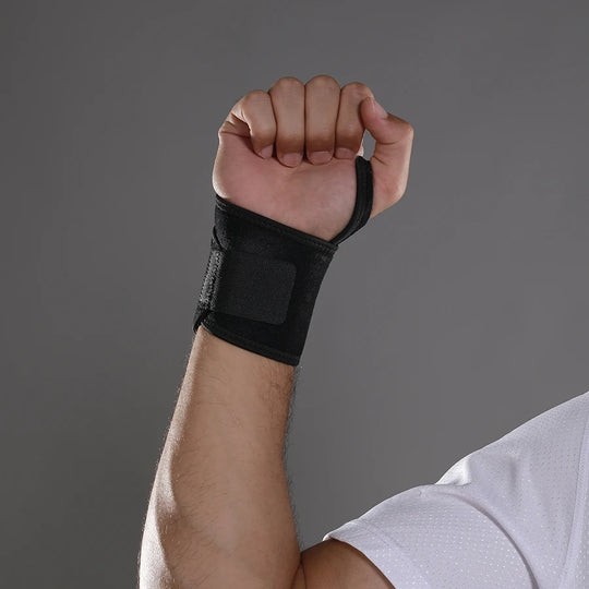 1 Piece Neoprene Breathable Adjustable Wrist Support Wraps for Weightlifting Kettlebell