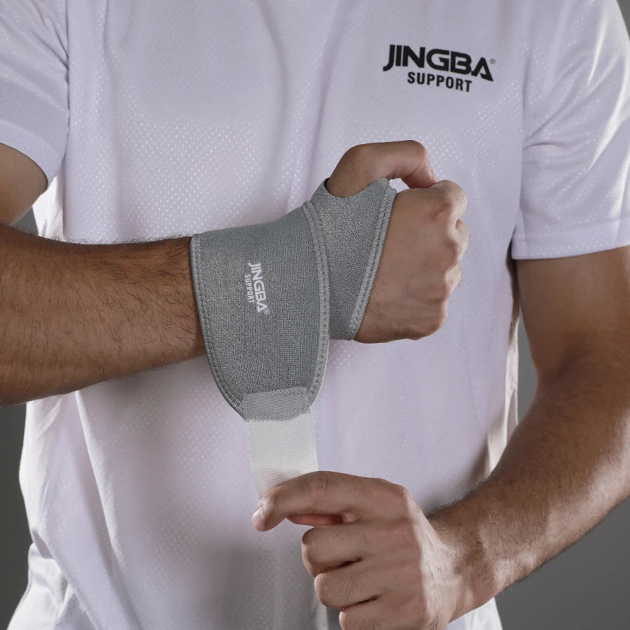 1 Piece Neoprene Breathable Adjustable Wrist Support Wraps for Weightlifting Kettlebell